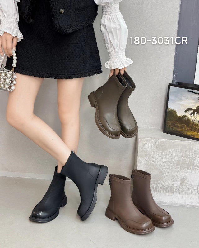 2025年爆款加绒小短靴子