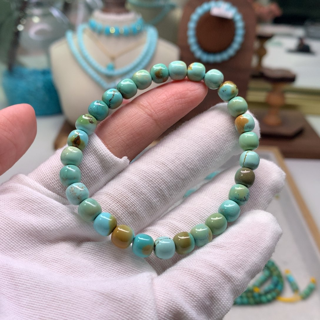 绿松石配饰未镶嵌