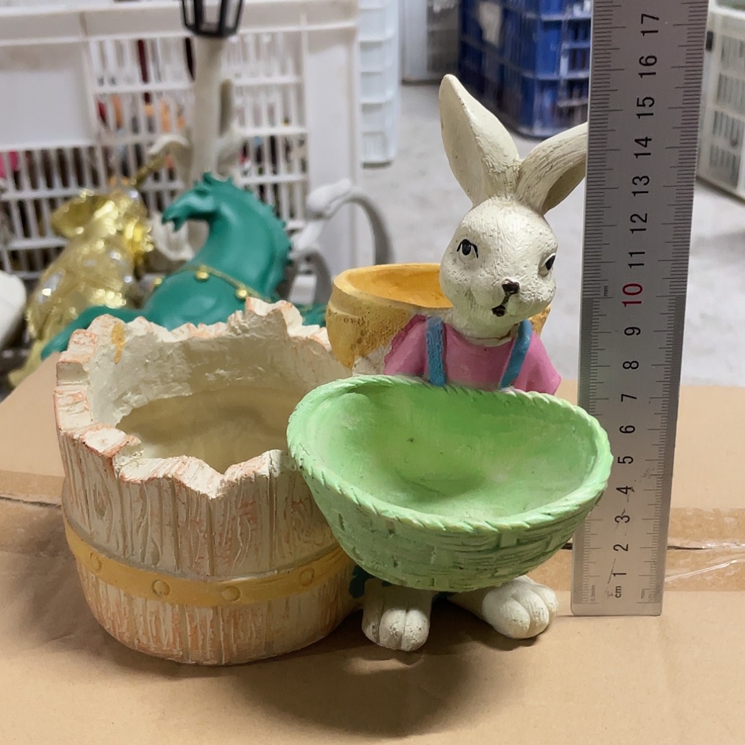 树脂兔子，花盆111