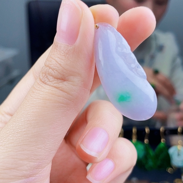 翡翠颈饰18K金镶嵌饰品