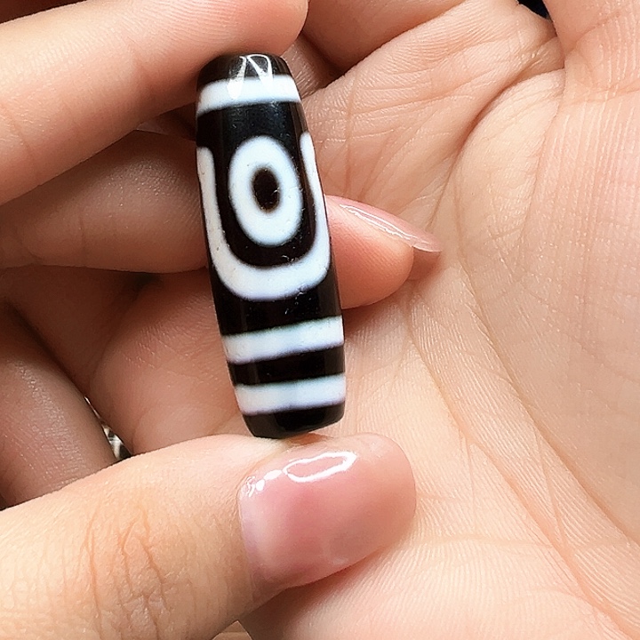 玛瑙/玉髓颈饰未镶嵌必**煌