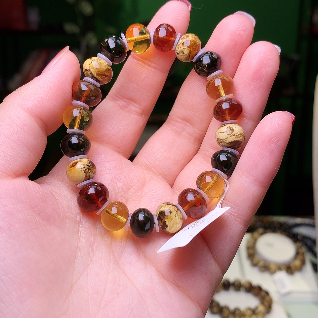 琥珀裸石未镶嵌C**O琥珀