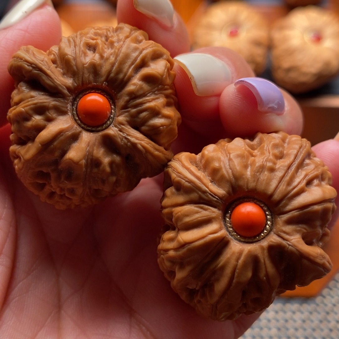 文玩核桃把件39尺寸全品平谷元宝