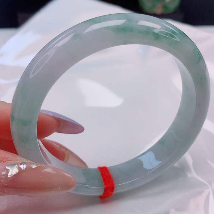 翡翠未镶嵌手镯56圈