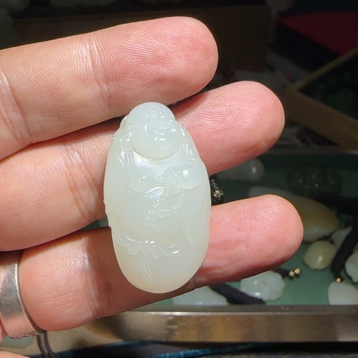 月***稀和田玉未镶嵌挂件