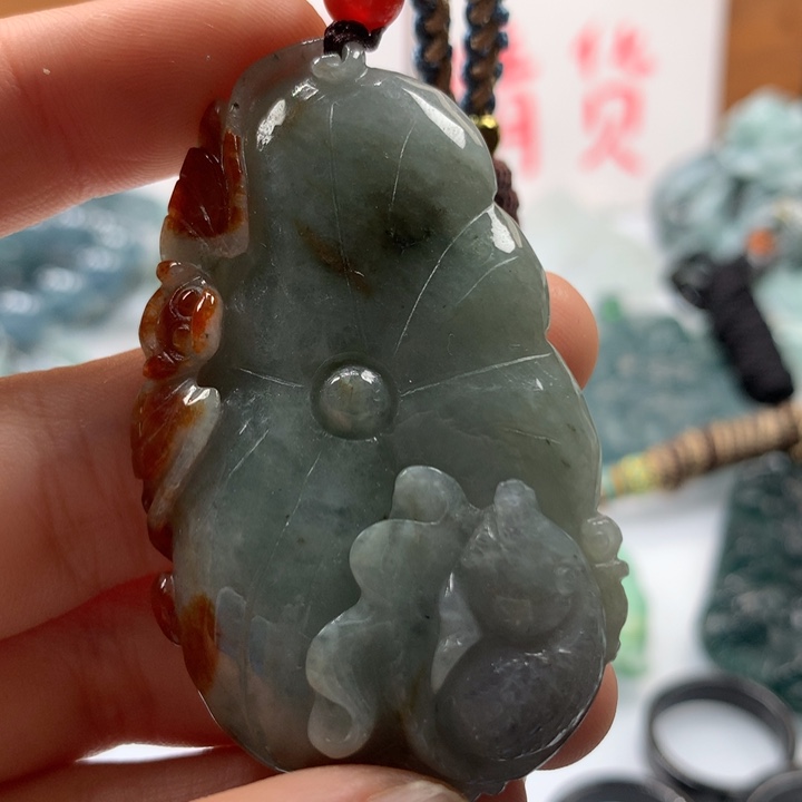 翡翠颈饰未镶嵌保真天然A货翡翠