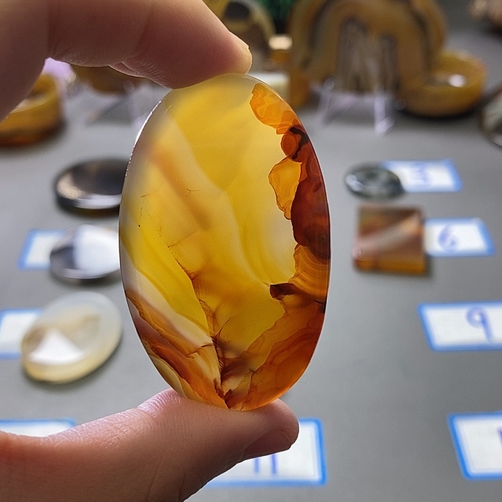 玛瑙/玉髓未镶嵌珠宝半成品143