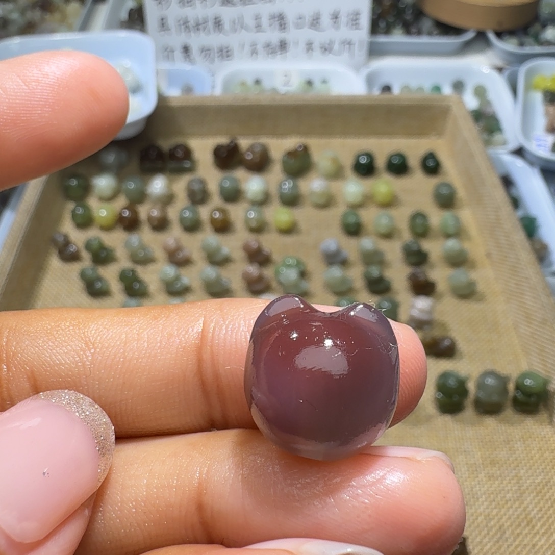 和田玉未镶嵌珠宝奇石