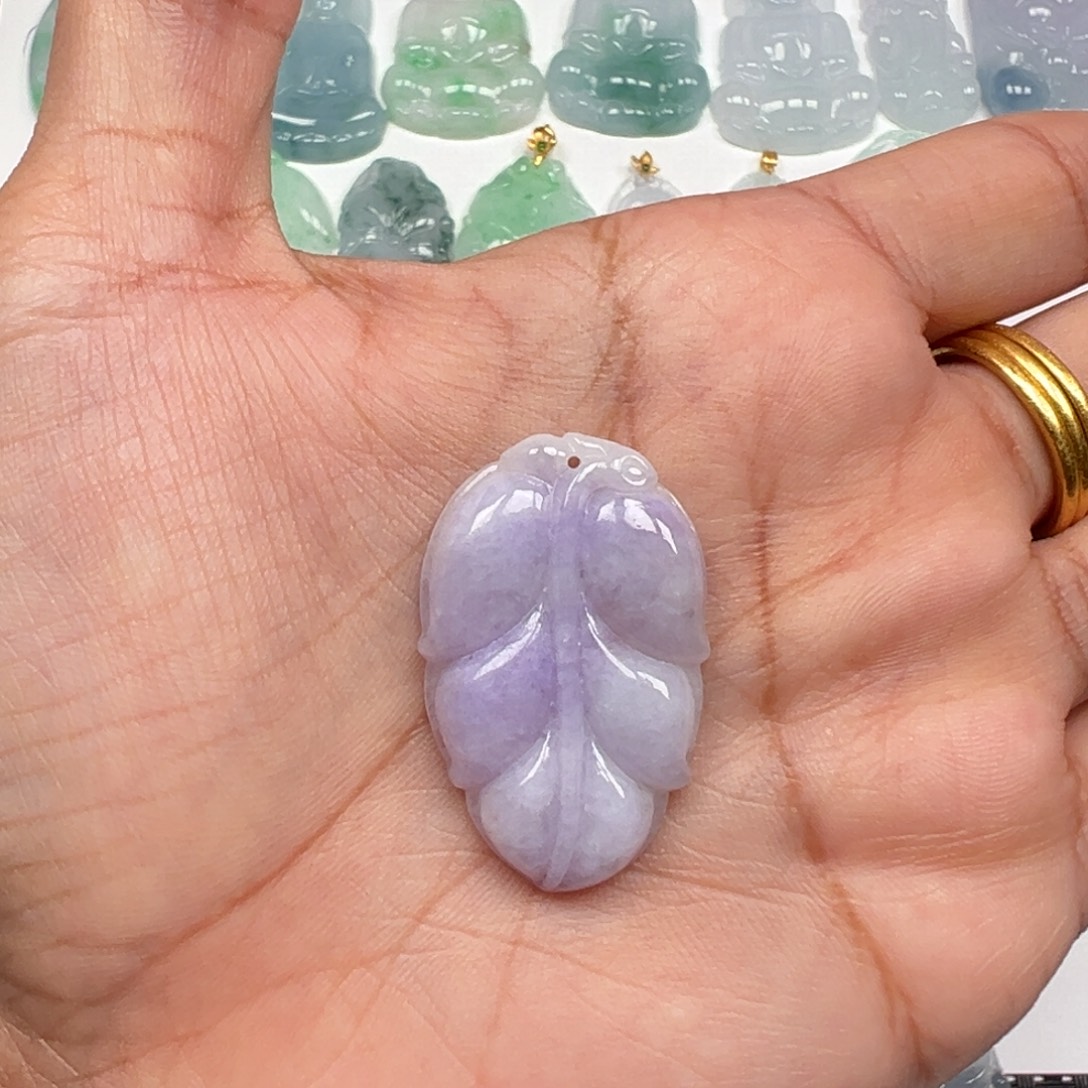 初***稚颈饰未镶嵌翡翠叶子