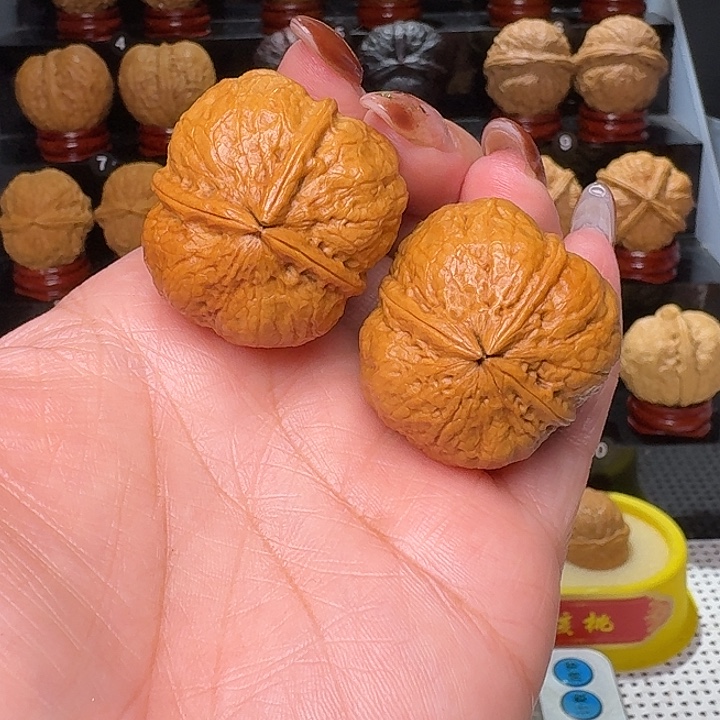 文玩核桃把件小八一34尺…………30号