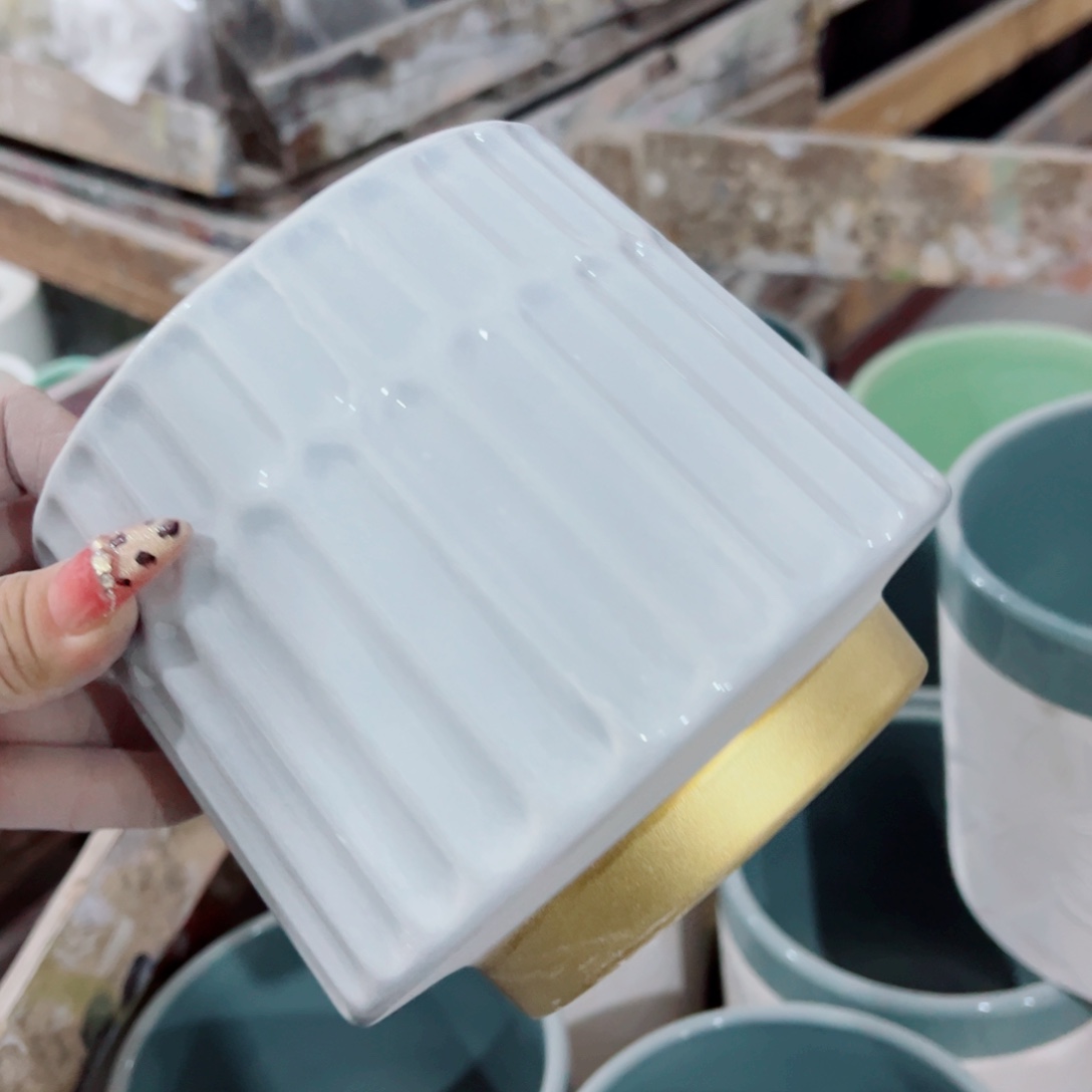 有孔，陶瓷花盆满10米包邮发货