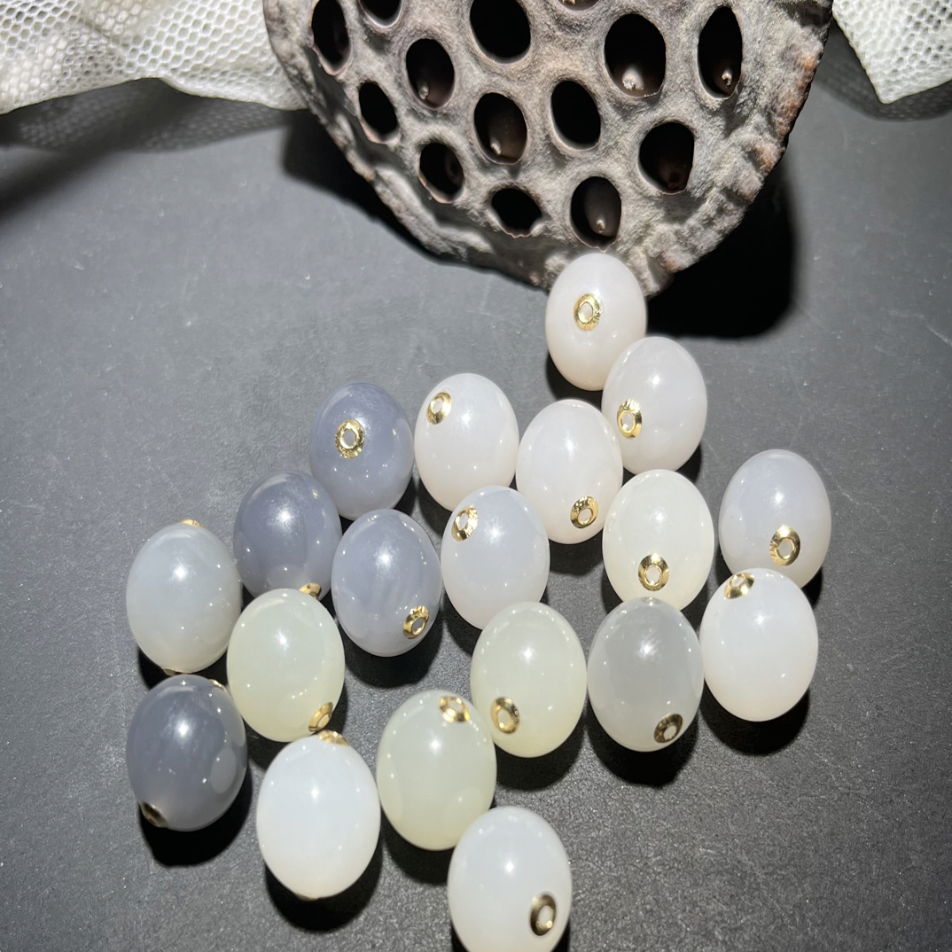 和田玉18K金垫片圆珠路路通12mm（送银链子）多样性发货拍一发一