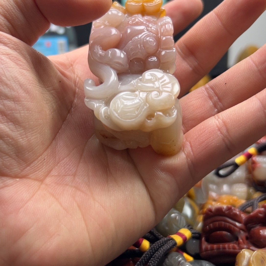 石英质玉（黄龙玉）未镶嵌多选一发货