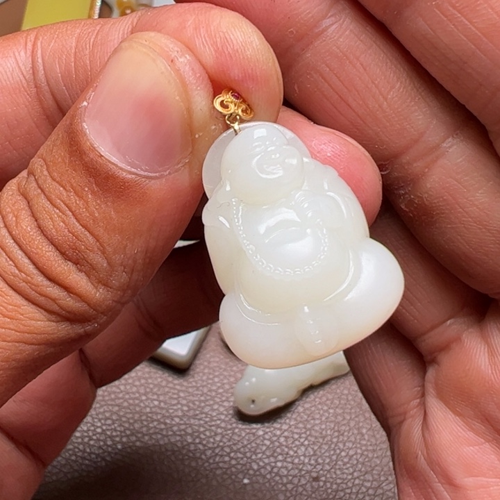 【闪购商品】和田玉吊坠(不含链)18K金镶嵌左*
