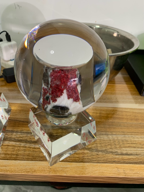 天然辰砂天然朱砂原矿摆件