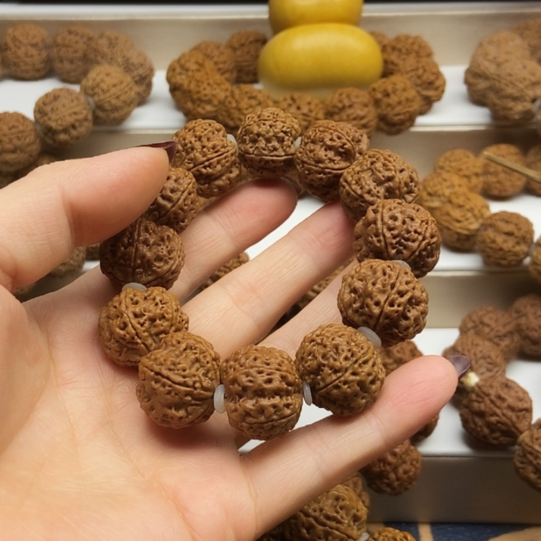 吊坠金刚菩提蜂窝梅花