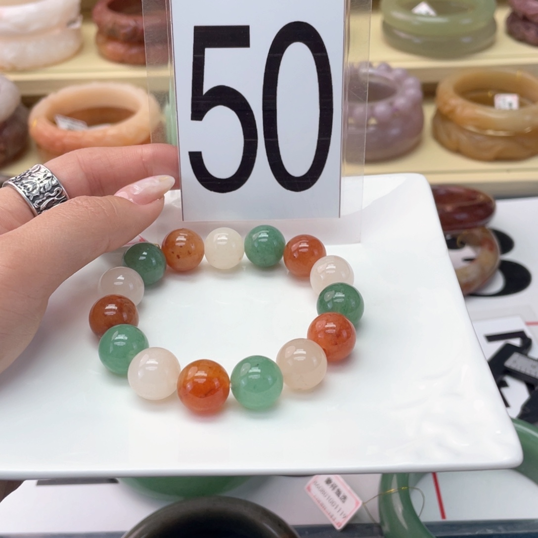 b***~石英岩玉未镶嵌手镯