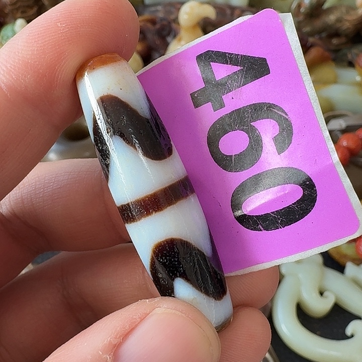 无***.玛瑙/玉髓未镶嵌颈饰