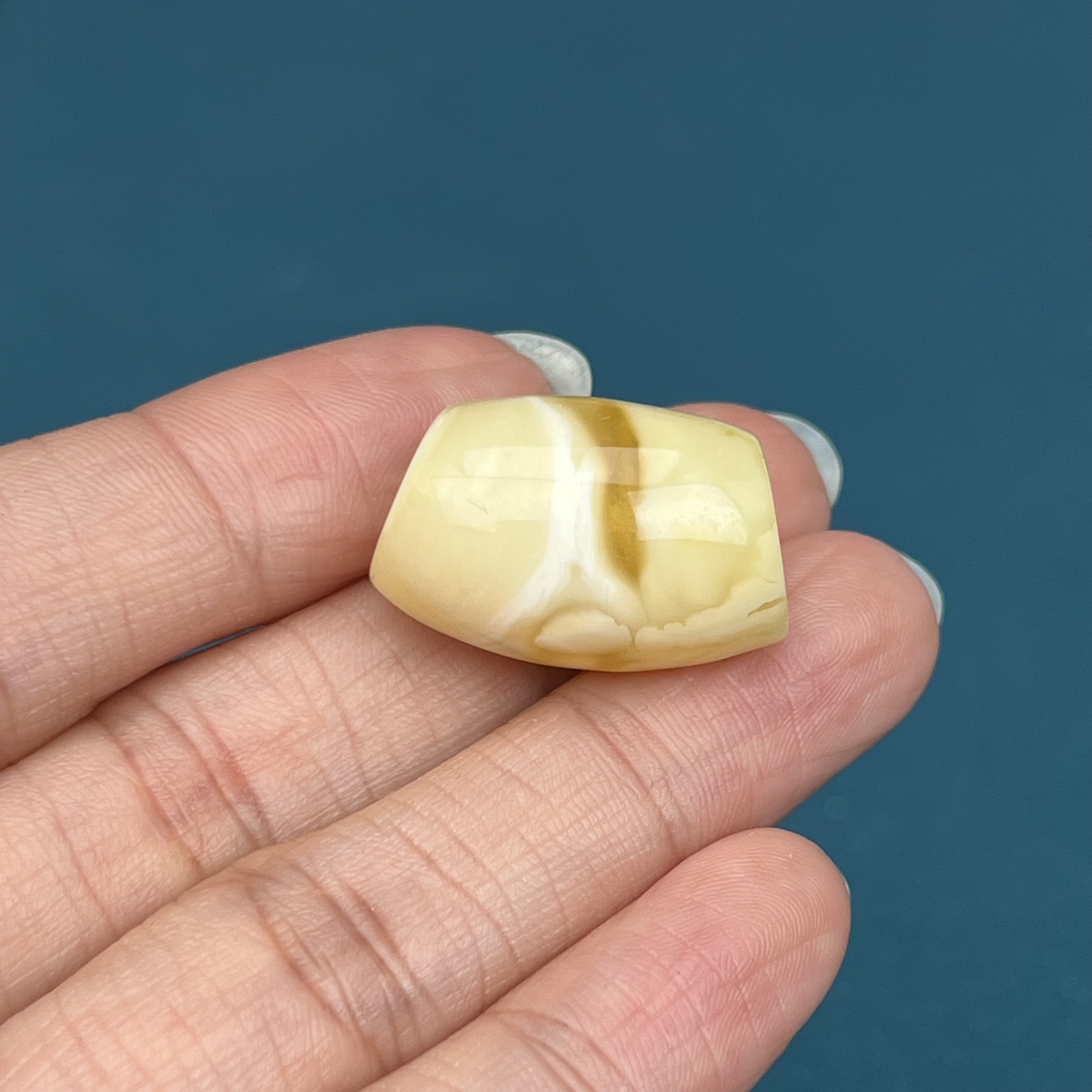 Y7376天然原矿蜜蜡马蹄珠15*23mm抖音基地 质检发货