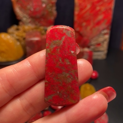 昌化石昌化鸡血石