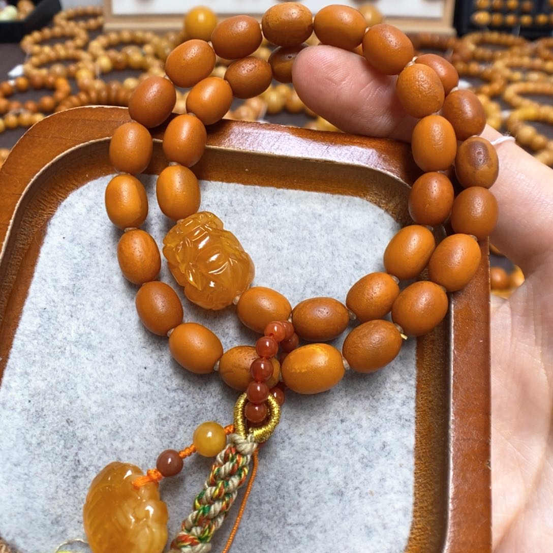 蜜蜡手链未镶嵌蜜蜡