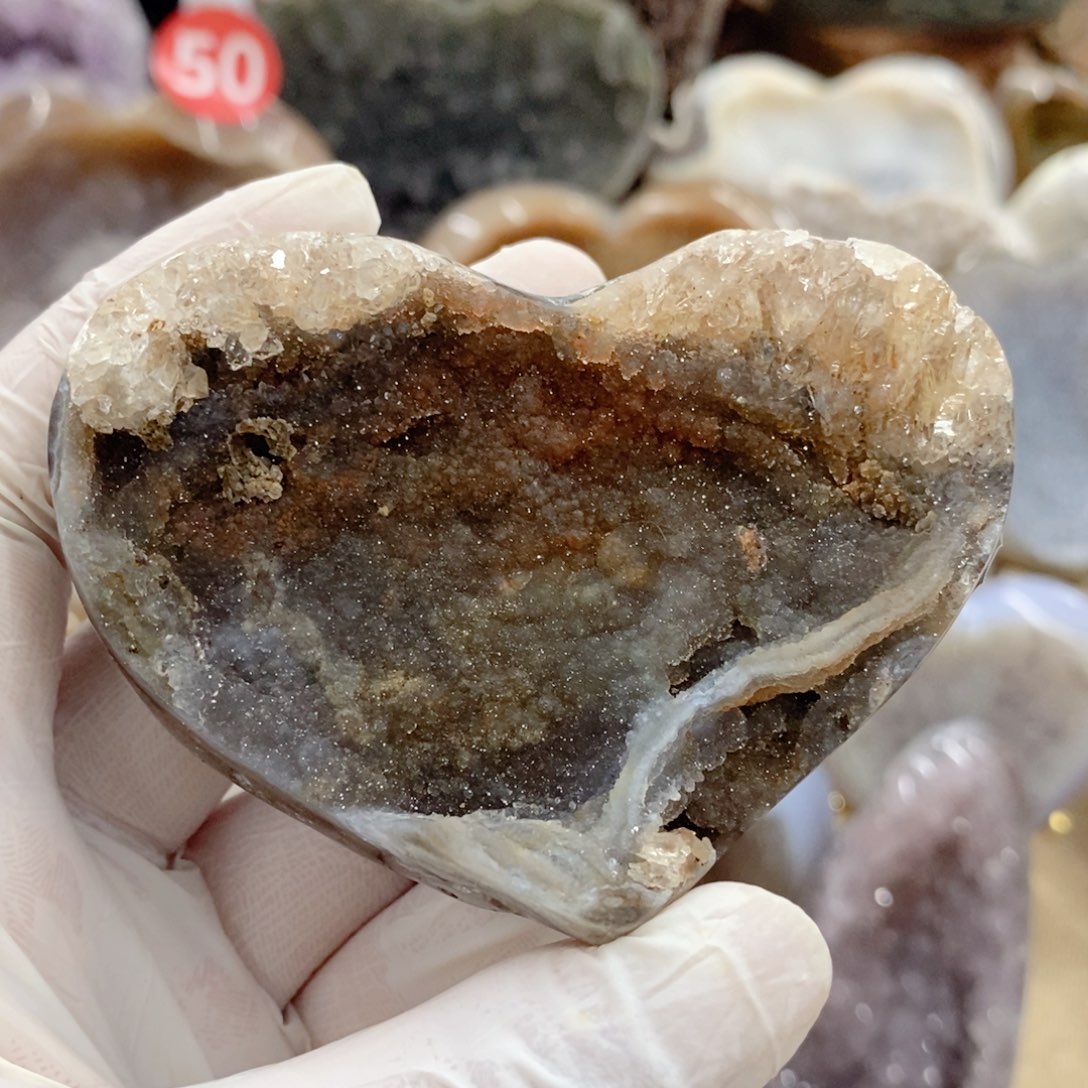 水晶天然水晶有瑕疵特价不退款谢谢支持未镶嵌