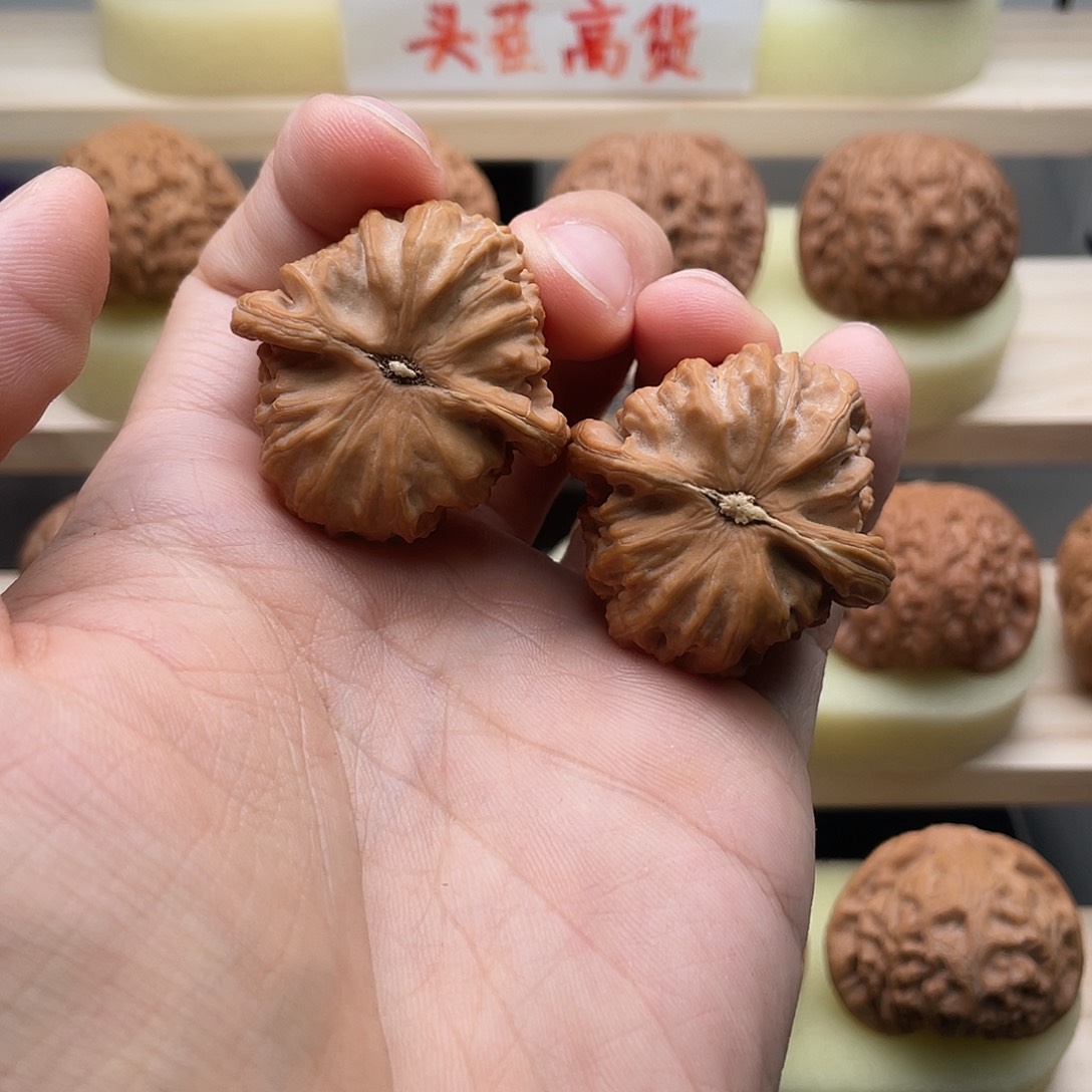 吊坠文玩核桃石*36全品三角白