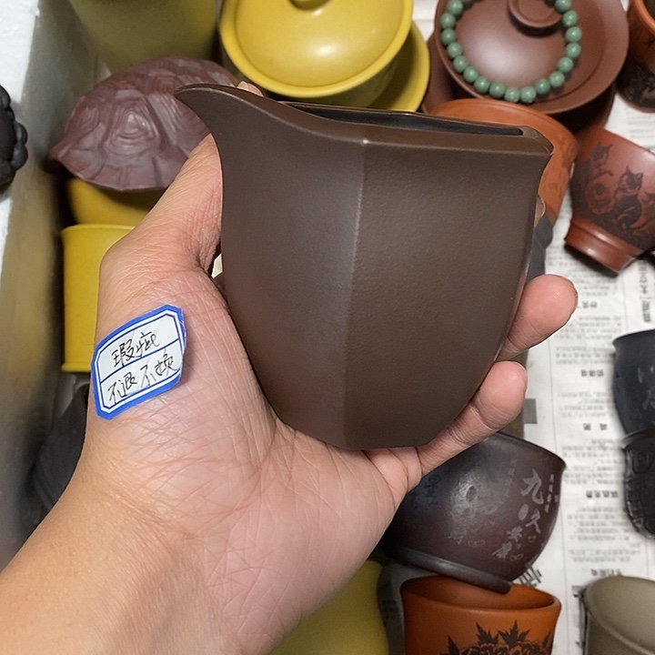 瑕疵不退不换介意勿拍