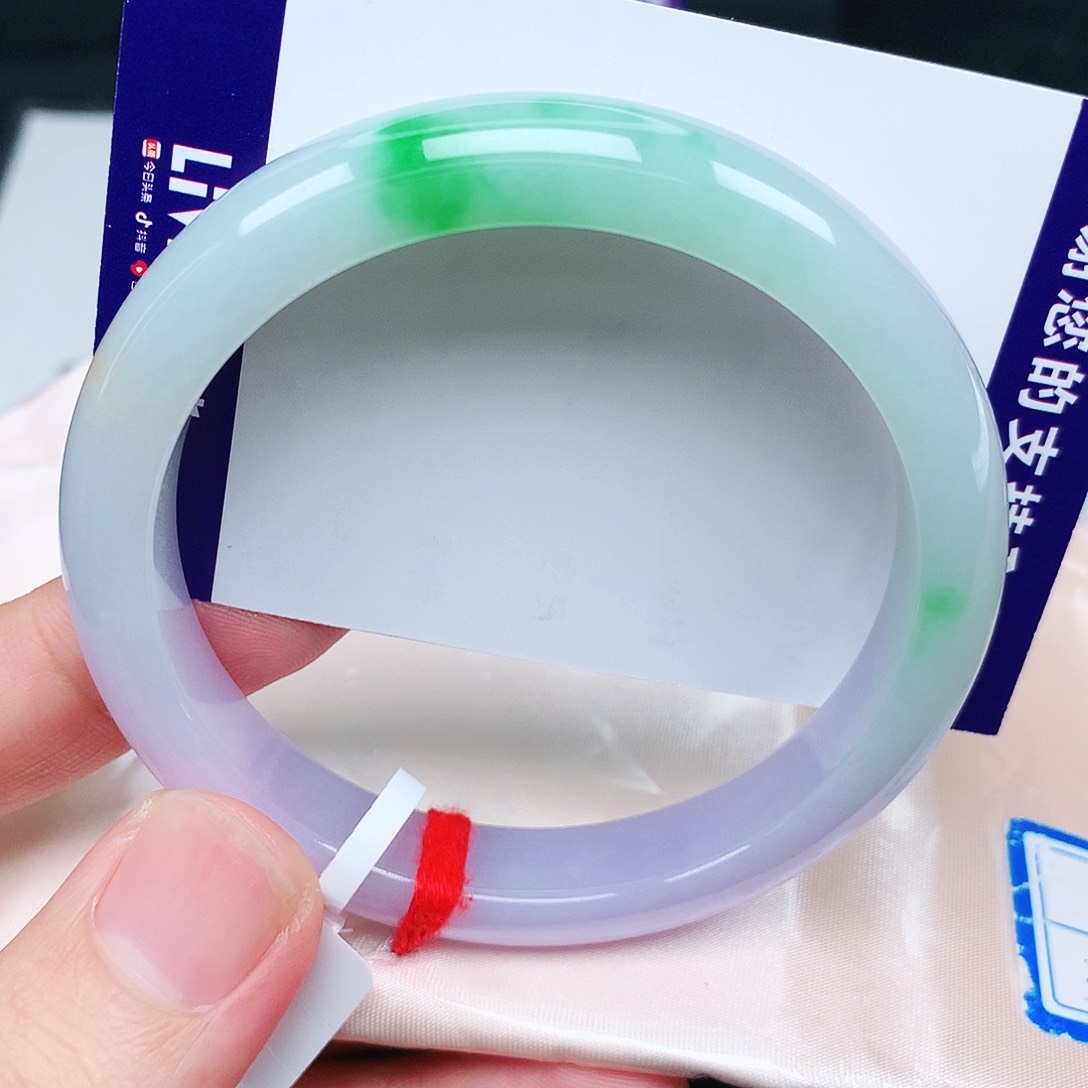 未镶嵌手镯翡翠天然翡翠手镯