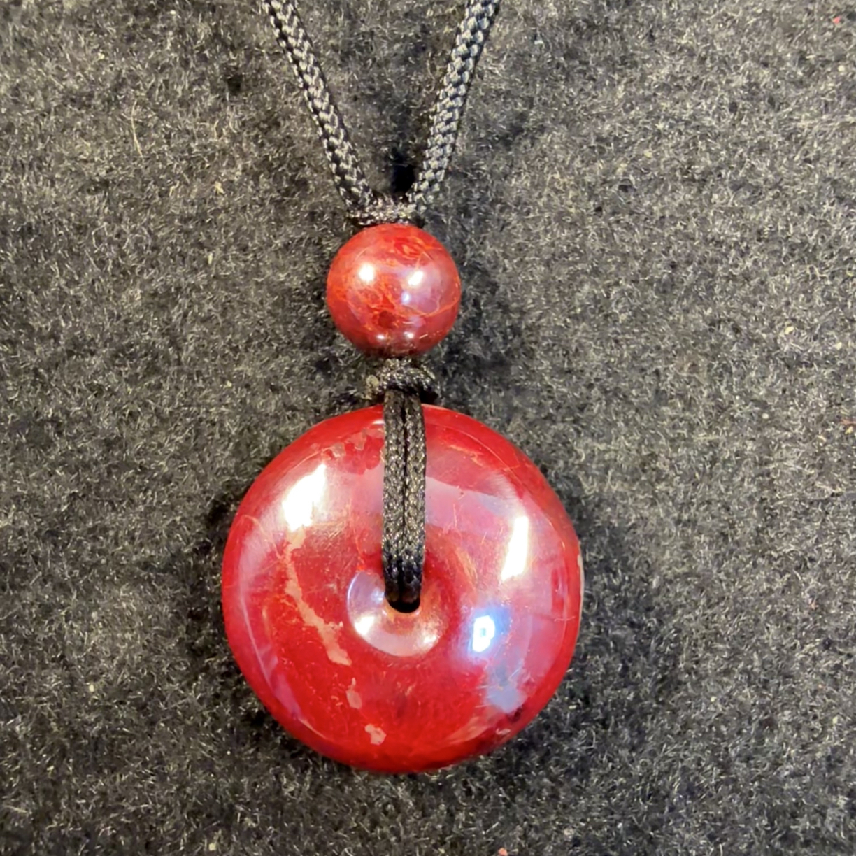 天然辰砂天然原矿平安扣伴透吊坠男女本命年使用后/磕碰不退换