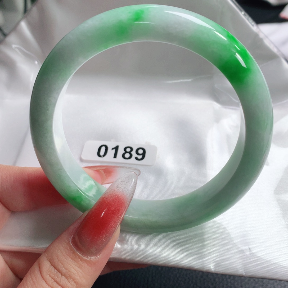 翡翠手镯未镶嵌正圈57.58