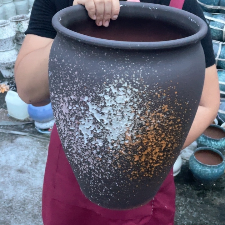 紫砂花盆口24高35瑕疵瑕疵