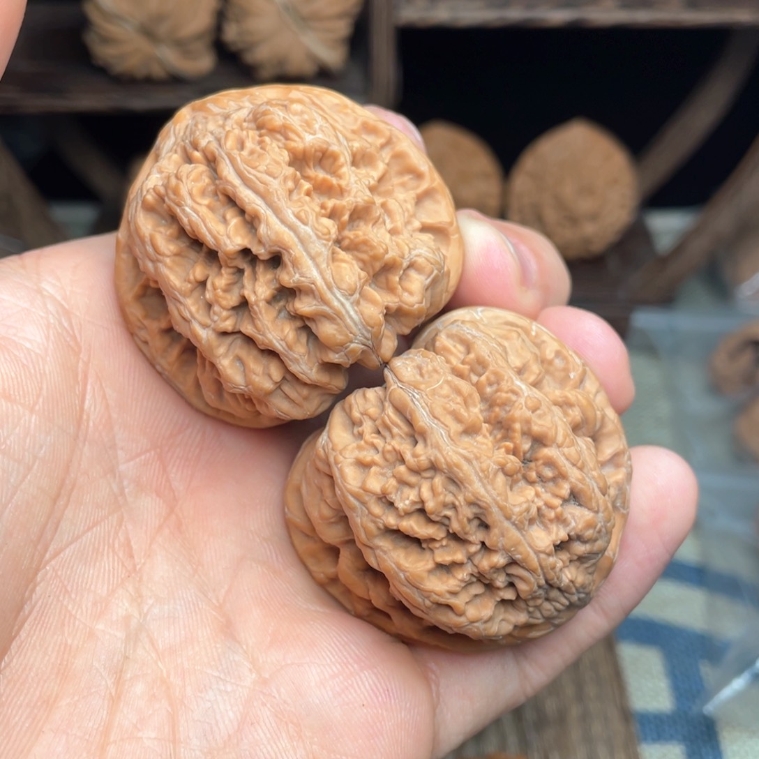 文玩核桃把件45高货大粗筋