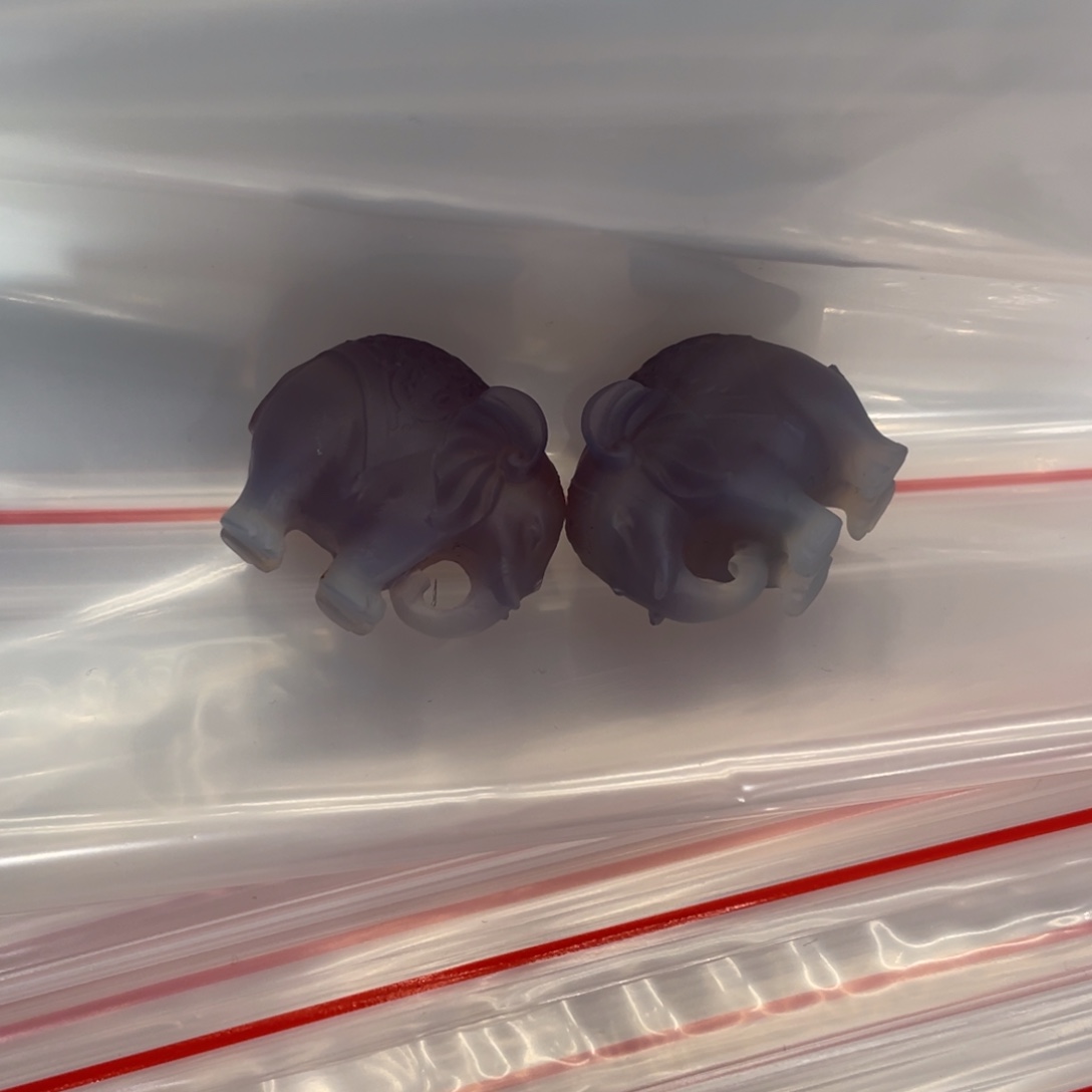 S***张玛瑙/玉髓未镶嵌颈饰