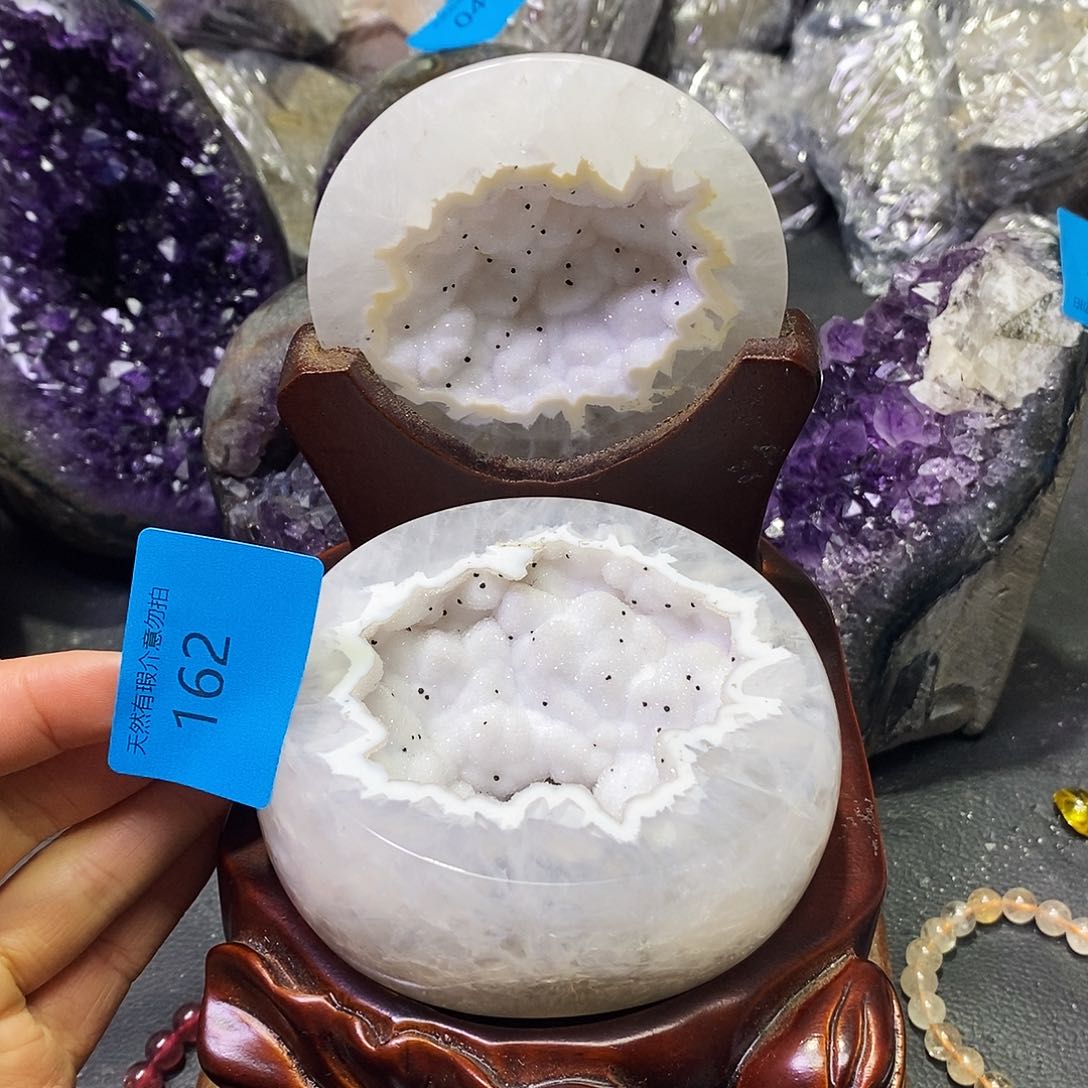 水晶大型摆件（非配饰）未镶嵌