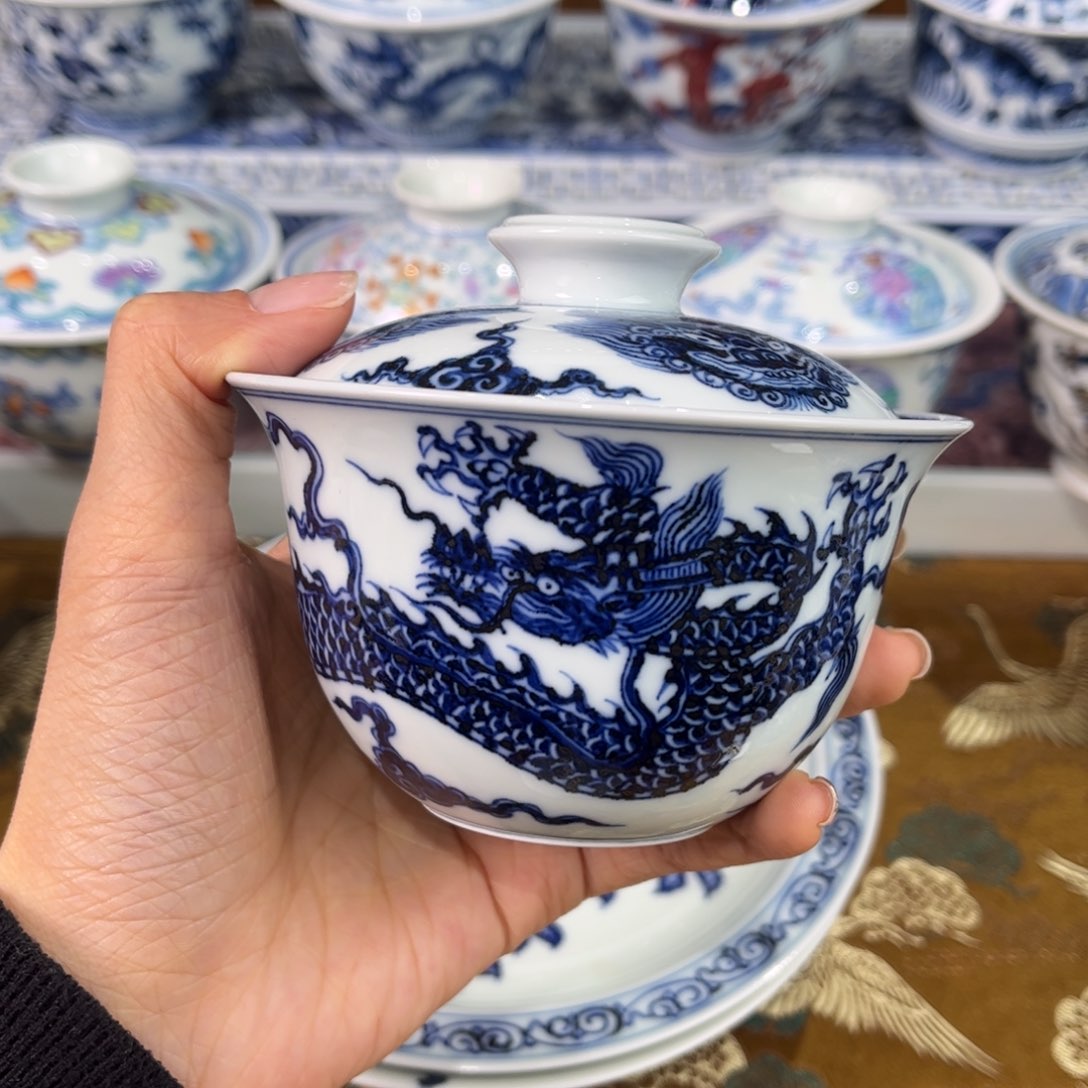 微瑕盖碗。。。。。。。。。。。。。。