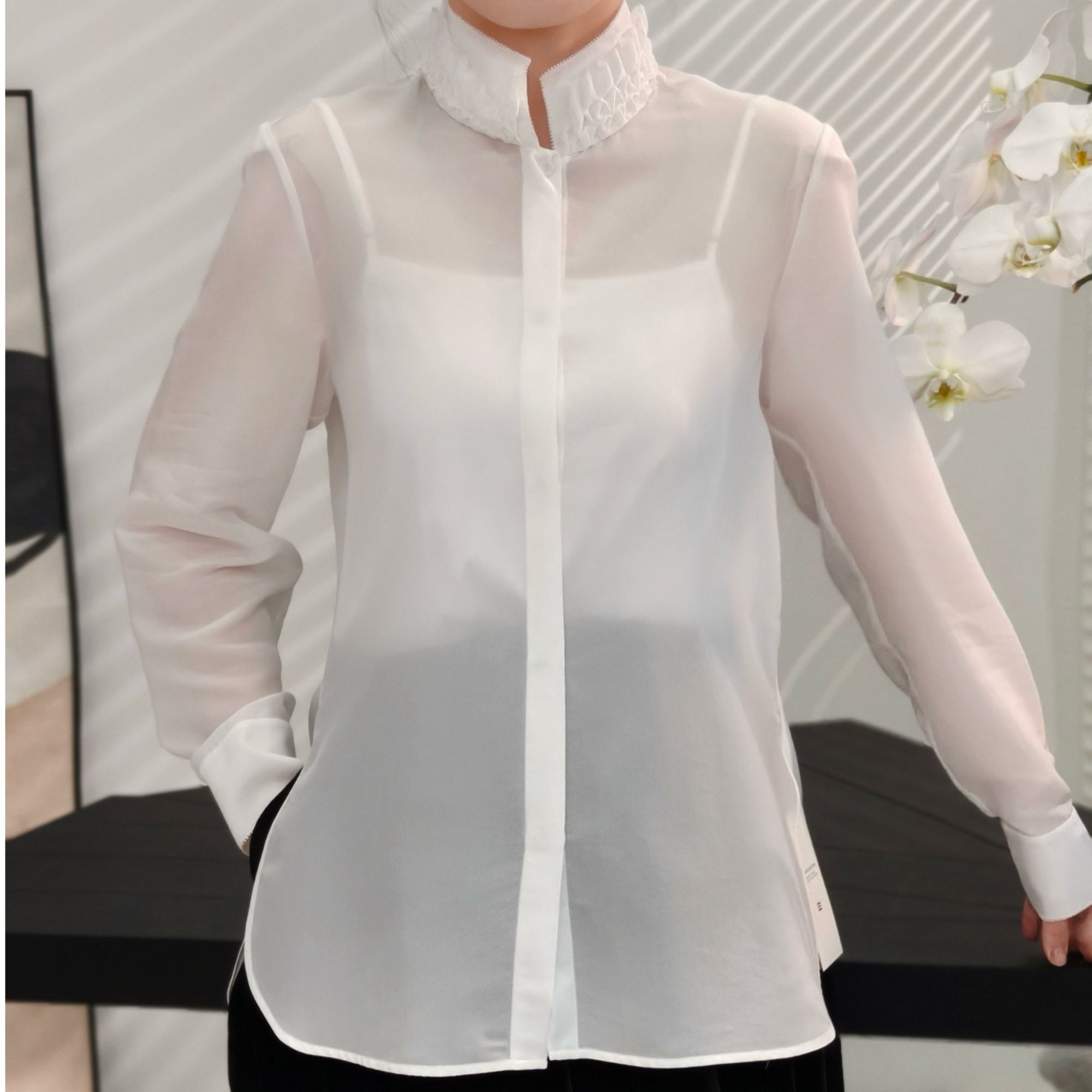 【张羽推荐】LAMAISONJADE 玉琼26春攒花衬衫J26S3182-4