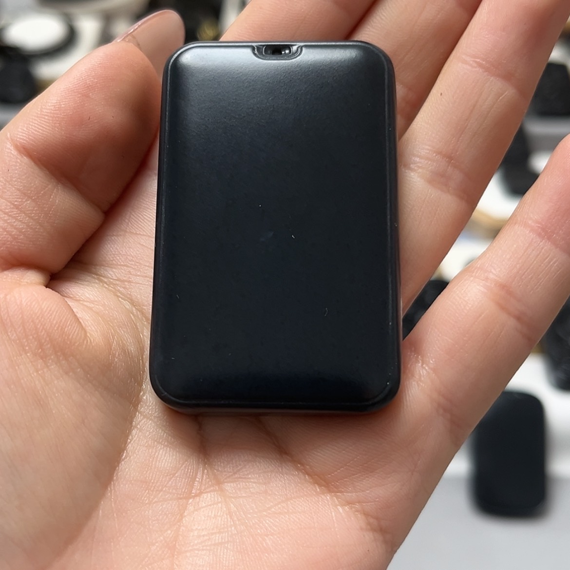 【闪购商品】和田玉（墨玉）未镶嵌吊坠46面包羊脂66.6克左右