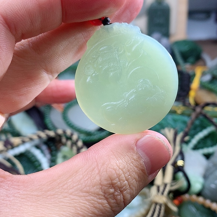 未镶嵌和田玉挂件