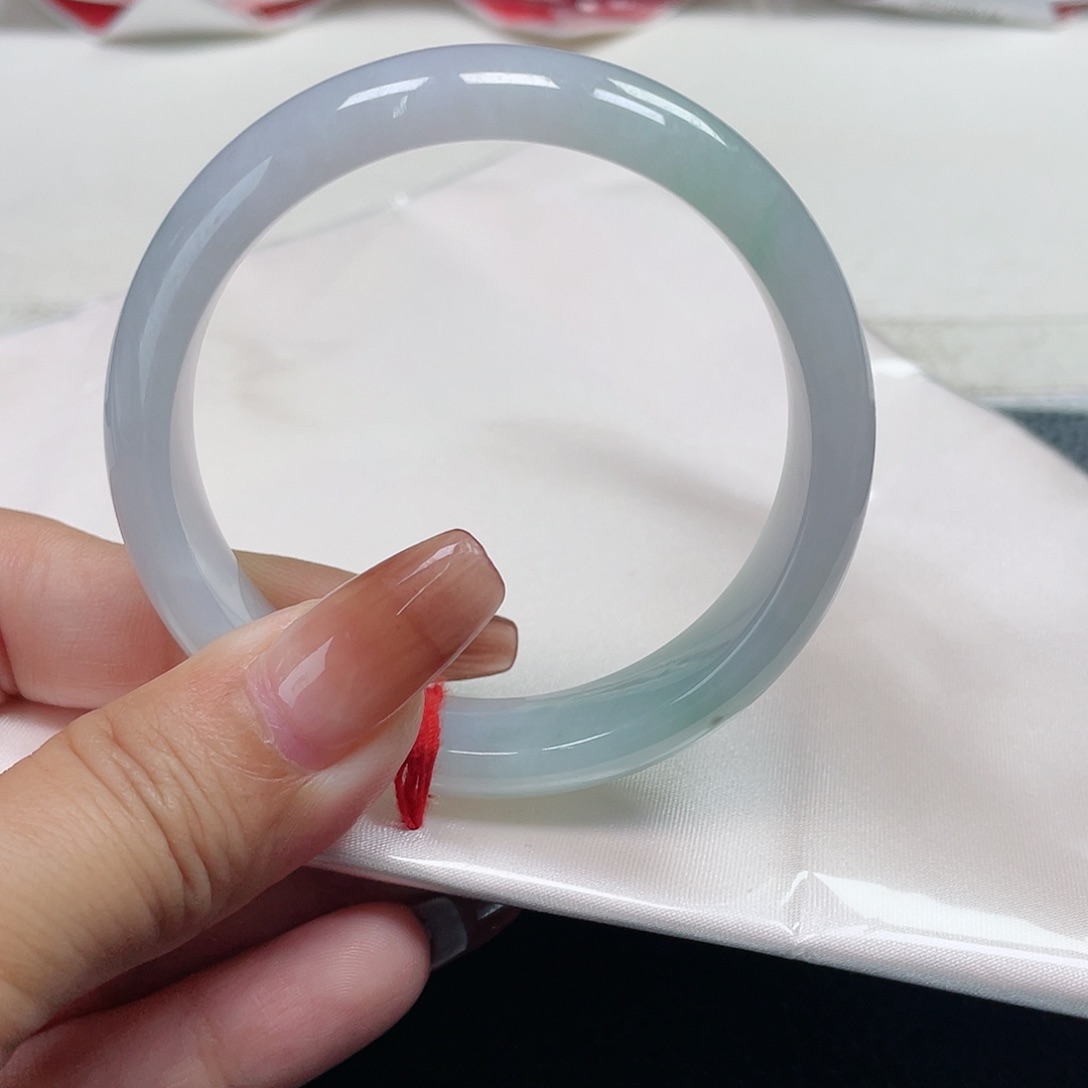 翡翠手镯未镶嵌缅甸翡翠手镯53圈口