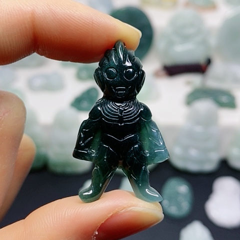 翡翠颈饰未镶嵌吊坠