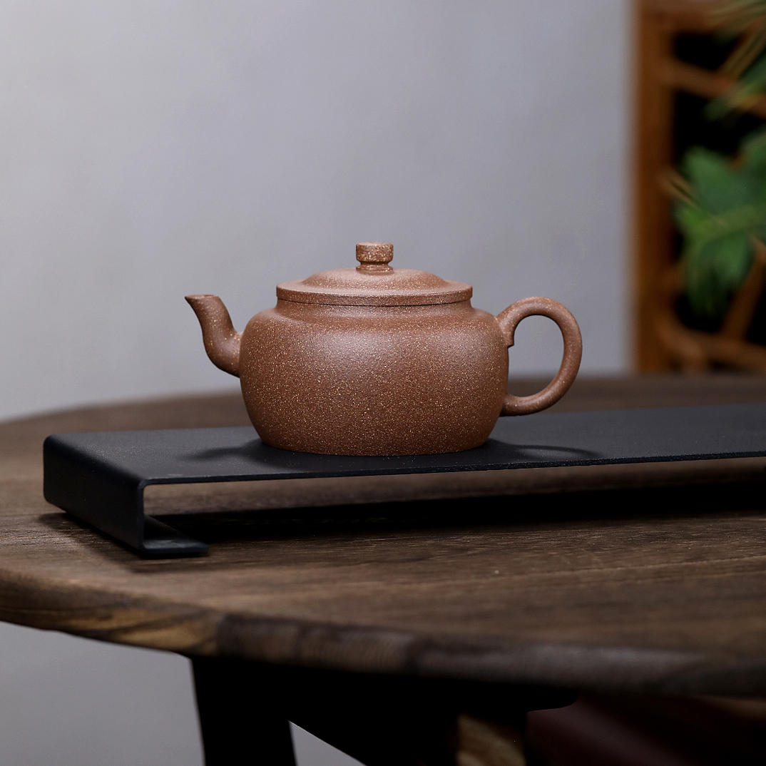 宜兴原矿低温段泥 宫灯 180cc 老段泥 内推孔 半手工模型壶