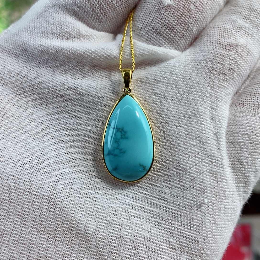 绿松石珠宝奇石18K金镶嵌