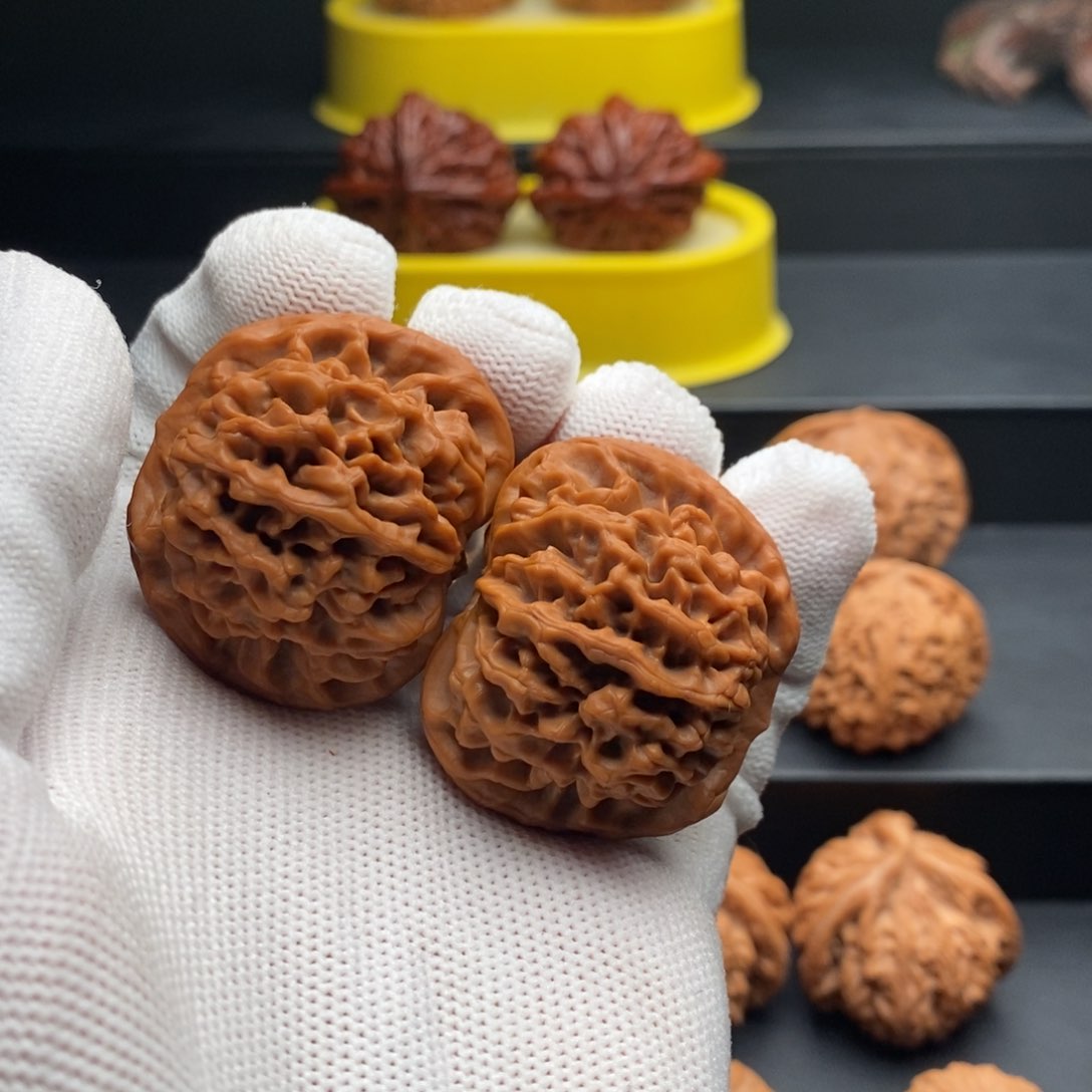 把件文玩核桃碳*色秦闷39