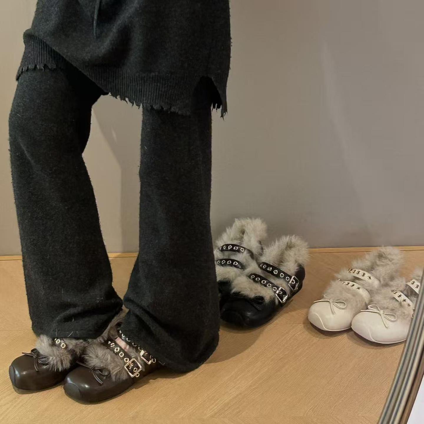 出逃鞋叛逆千金玛丽珍鞋女冬2025新款方头加绒保暖休闲毛毛小皮鞋