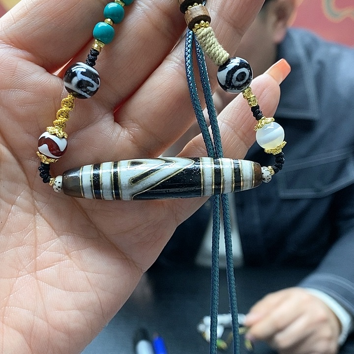 玛瑙/玉髓颈饰合金