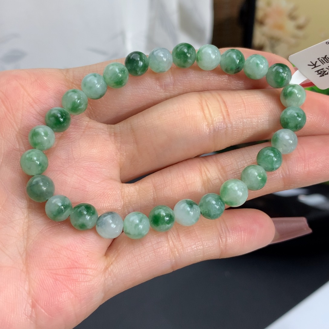 翡翠手链未镶嵌卡6.3胶润绿飘花手串（有纹