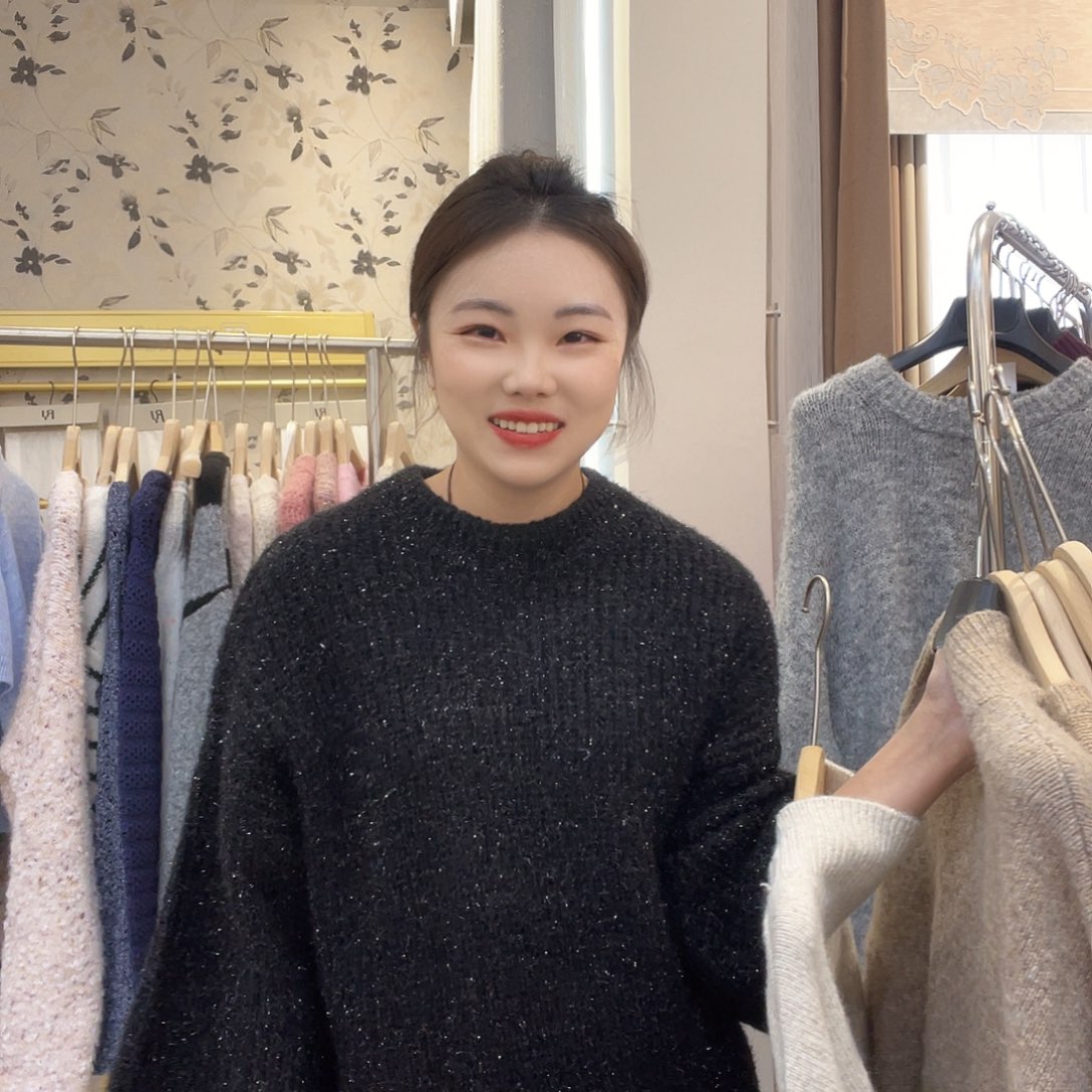 亮片套头针织毛衣