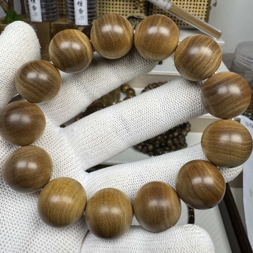 老山檀香黑肉横纹1.8mm*13颗，圆珠，奶香奶甜