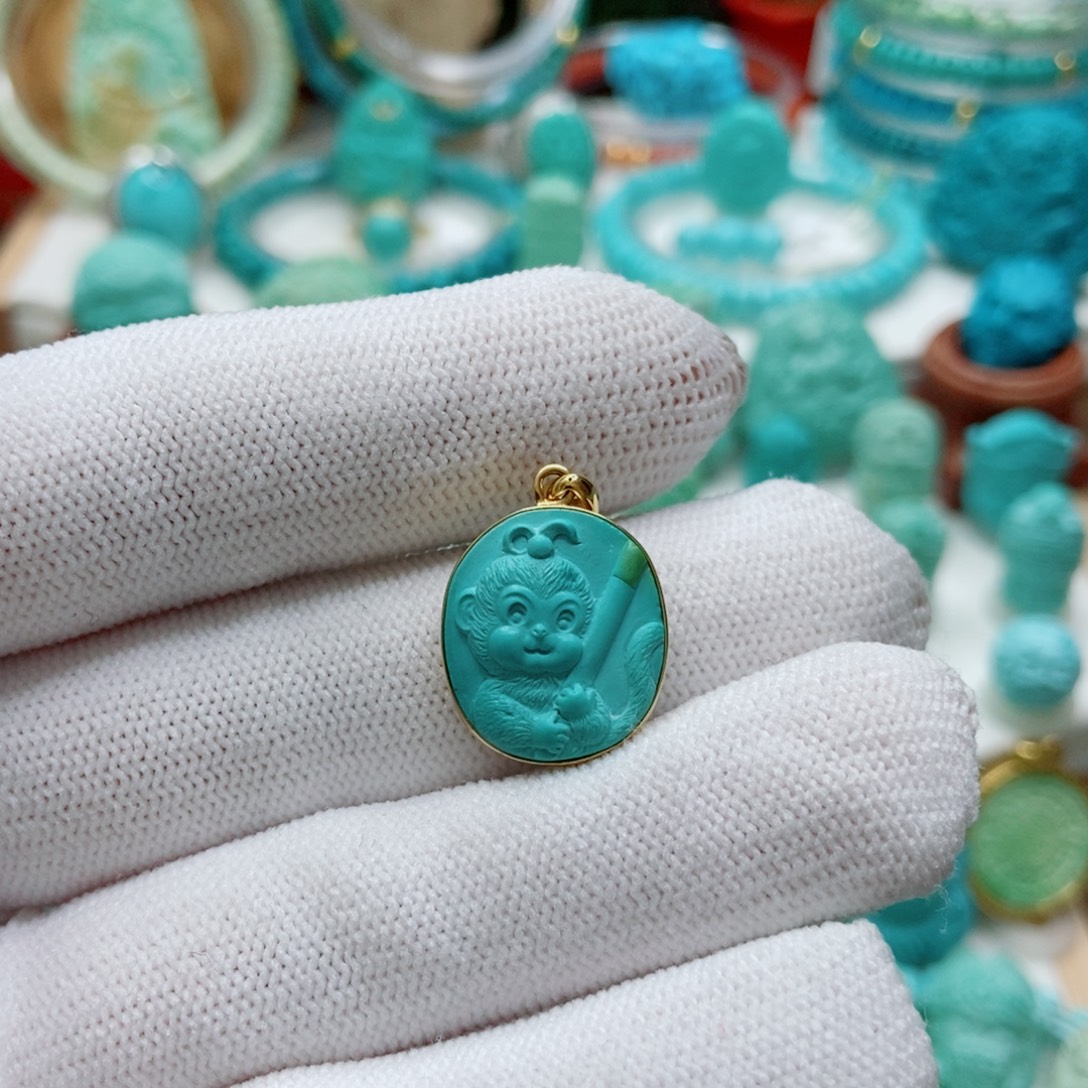 绿松石18K金镶嵌悟空